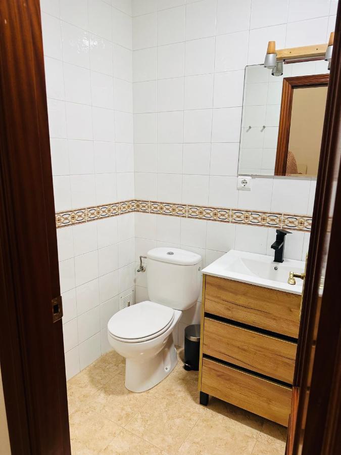 Apartamento Acogedor Y Moderno En Pleno Centro De Sevilla Con Parking Gratis ภายนอก รูปภาพ