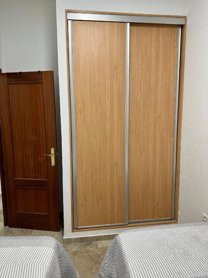 Apartamento Acogedor Y Moderno En Pleno Centro De Sevilla Con Parking Gratis ภายนอก รูปภาพ
